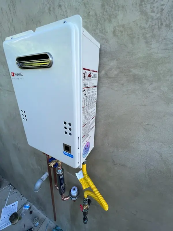 Tankless water heater installation for Carl homes